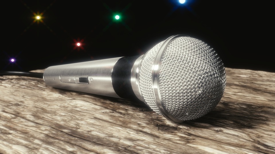 Microphone